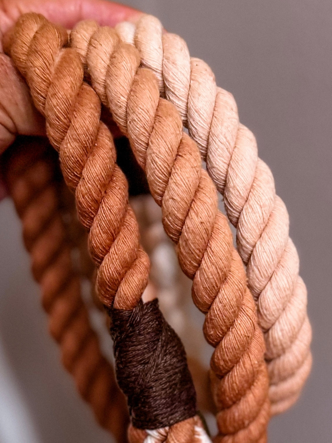 Ombré Slip Lead