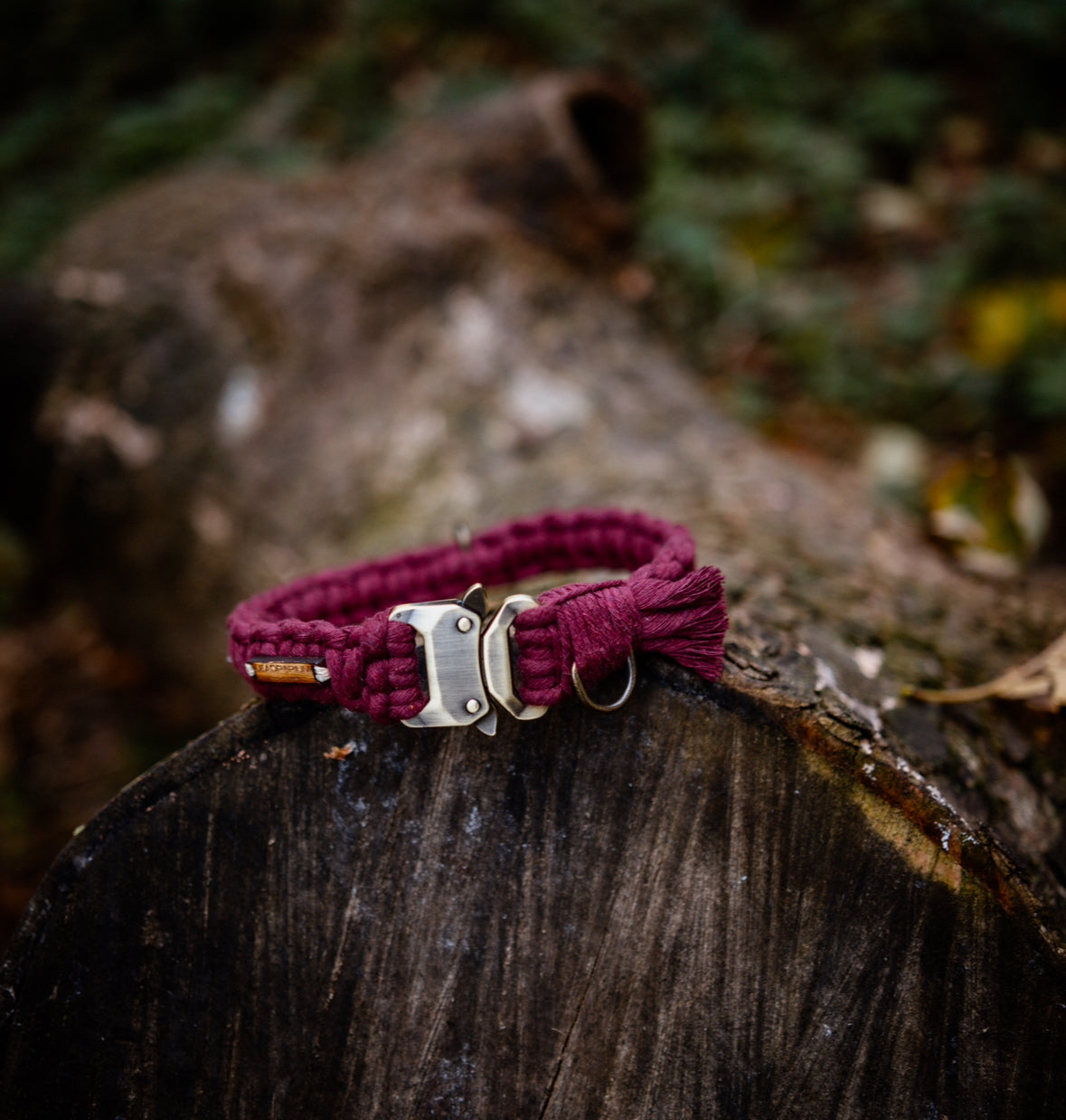 Macrame collars