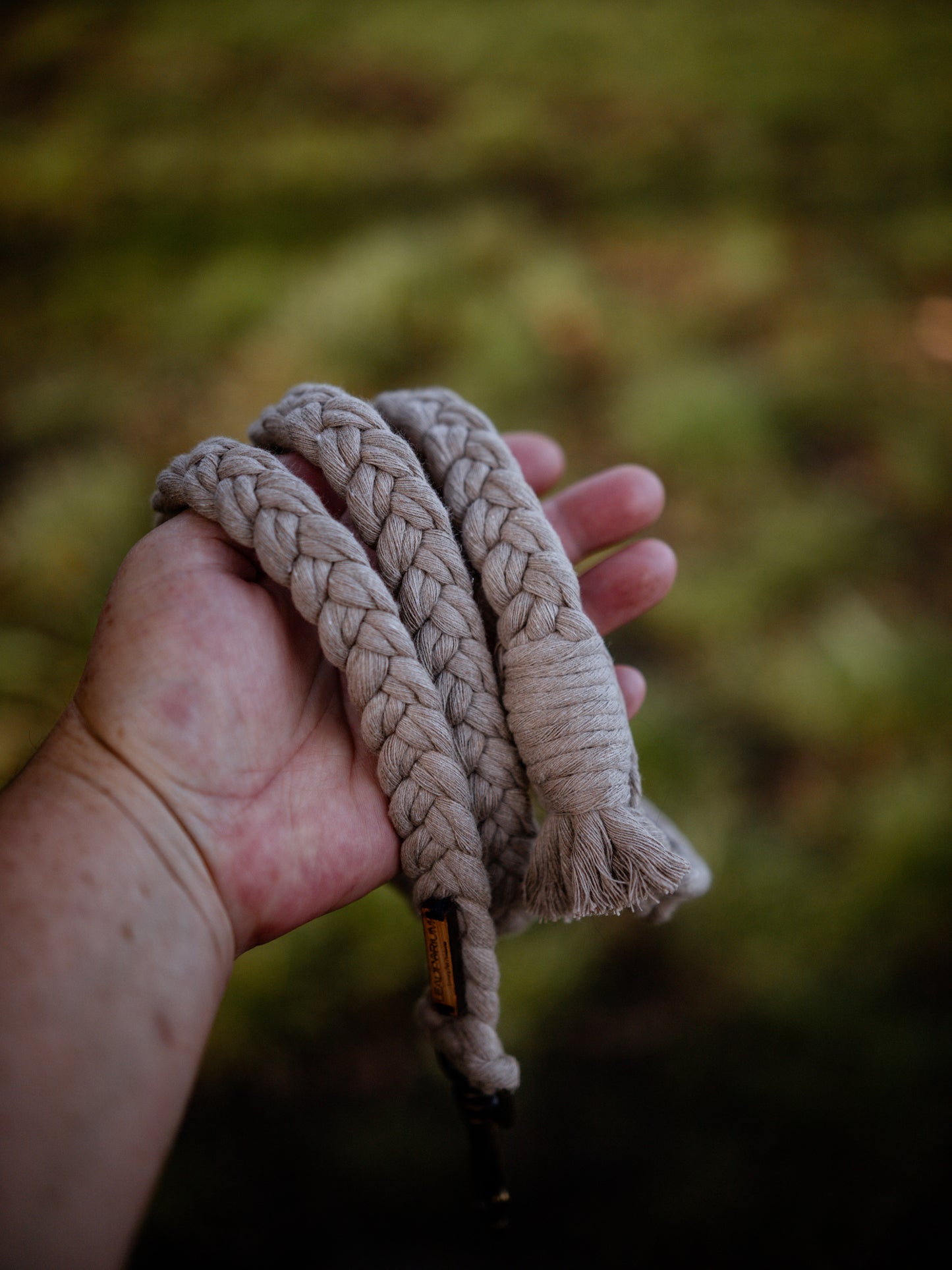 Plaited Macramé Leads