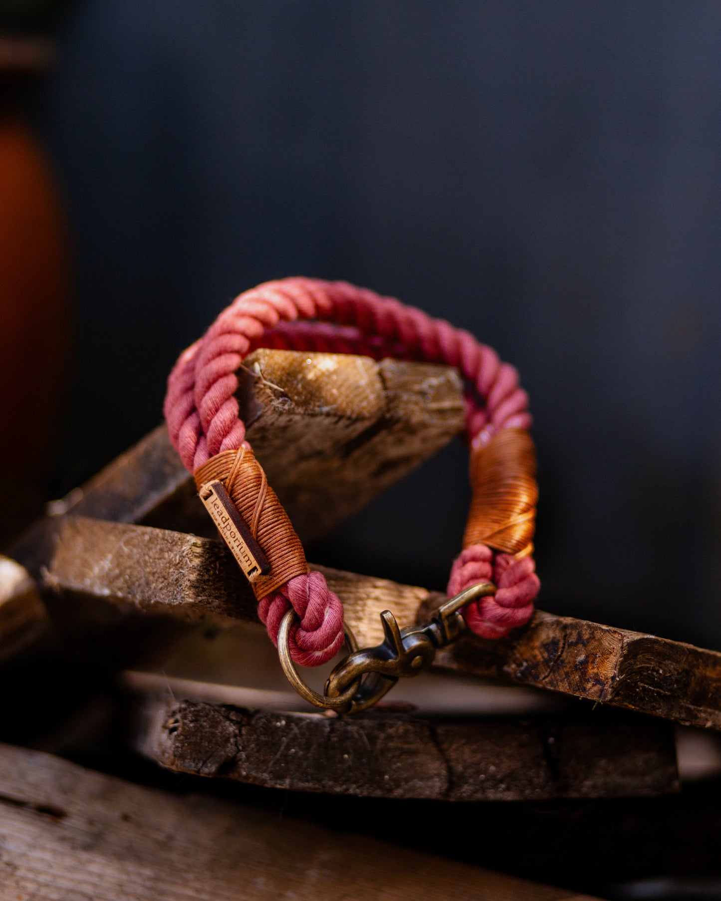 Wild West, The Collars