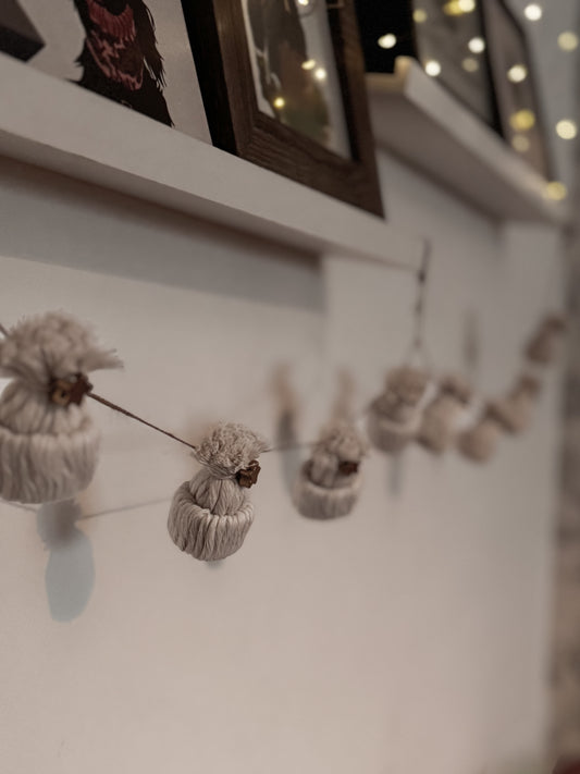 Bobble Hat Garland
