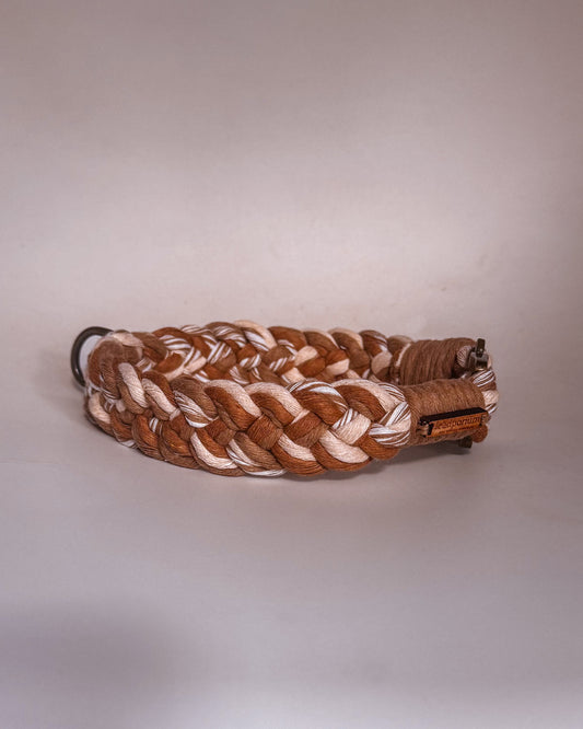The Colossal Plaited collar