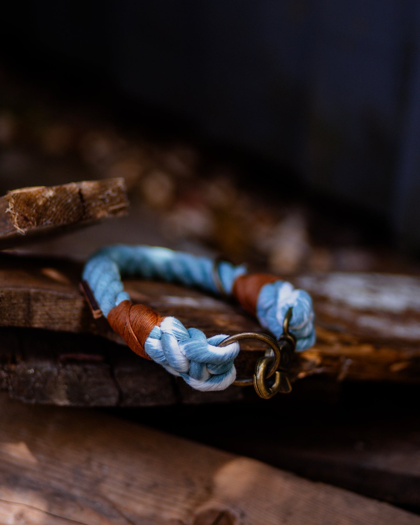 Wild West, The Collars
