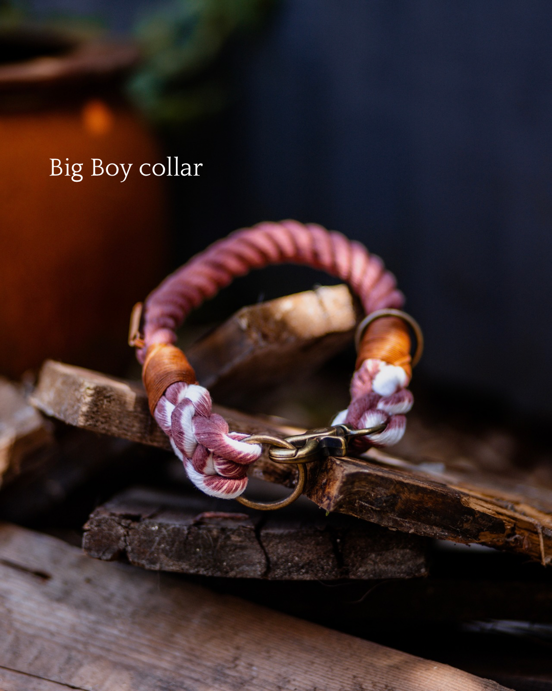 Wild West, The Collars