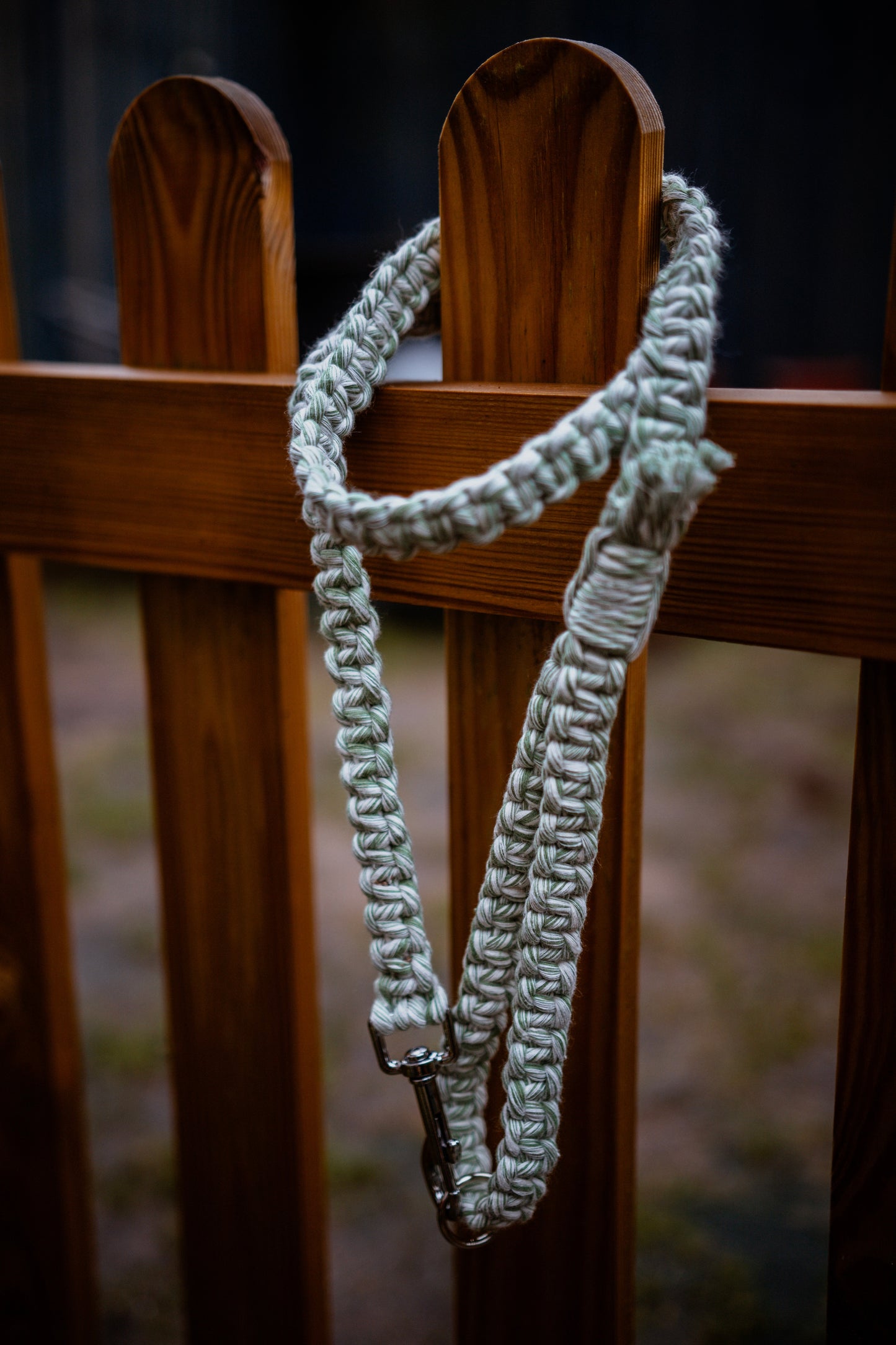 Macrame leads