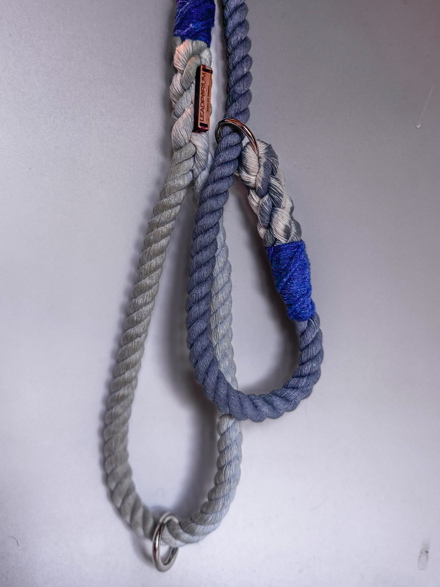 Ombré Slip Lead